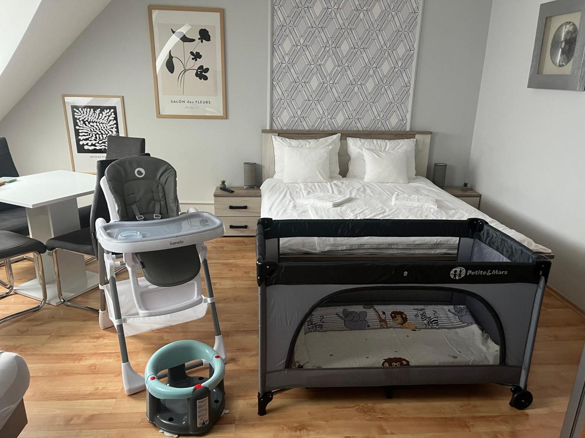 Grace Apartman Hajdúszoboszló Buitenkant foto