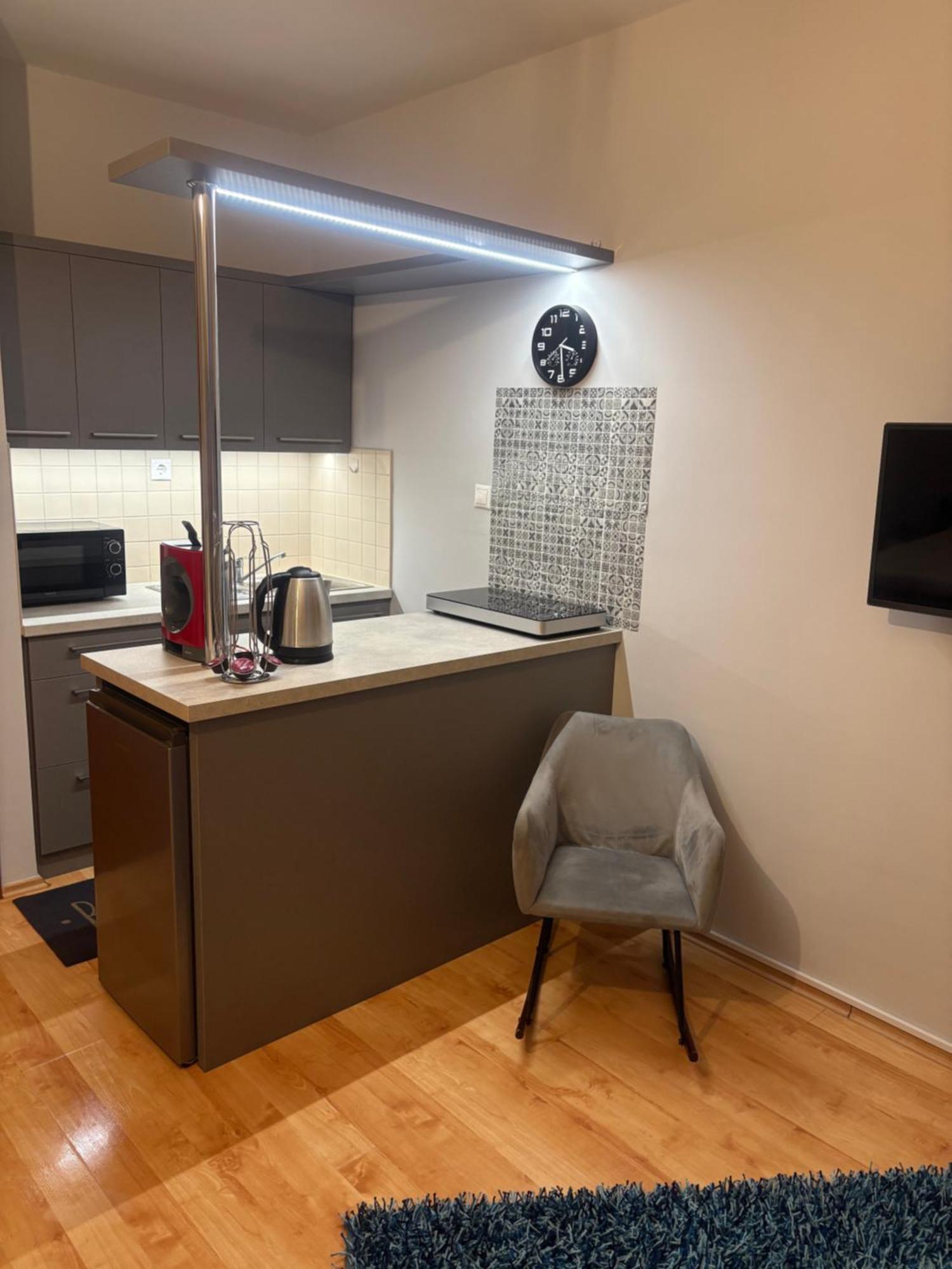 Grace Apartman Hajdúszoboszló Buitenkant foto